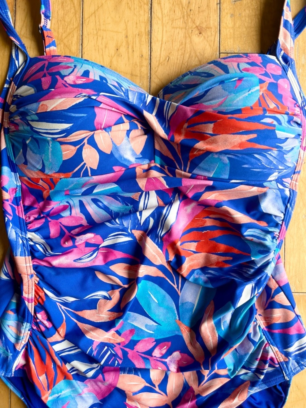 Sea Level Australia Tropical Print Built-in cups One‑Piece Swimsuit Size Large - Picture 2 of 5